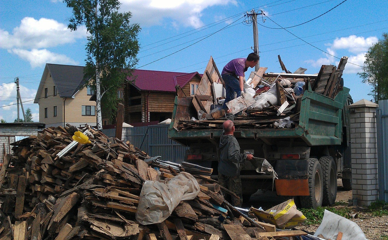 Вывоз мусора после переезда в Нижнем Новгороде от ПроМусор – заказать утилизацию и уборку хлама от 2762 руб