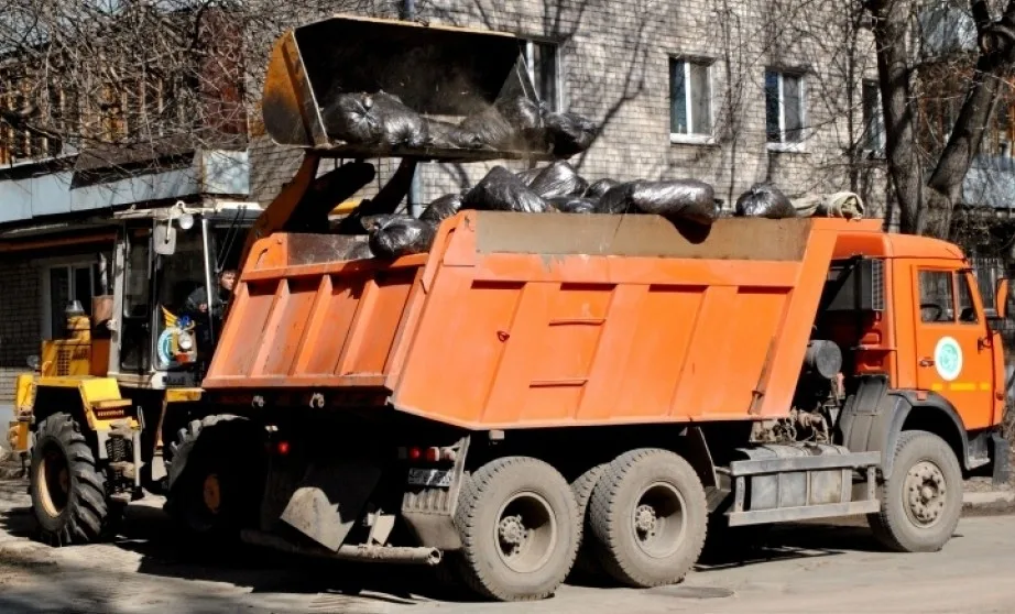 Вывоз мусора грузовым фургоном 5 тонн в Нижнем Новгороде – ПроМусор, аренда, цена от 1615 руб