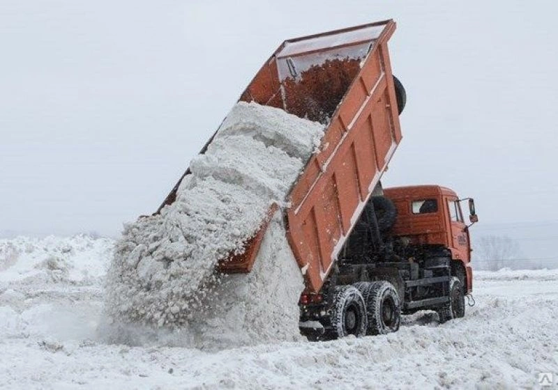 Вывоз снега самосвалами в Нижнем Новгороде от ПроМусор - КАМАЗ, ЗИЛ, цена от 3126 руб